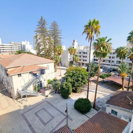 Seaside Elegance Retreat * Larnaca